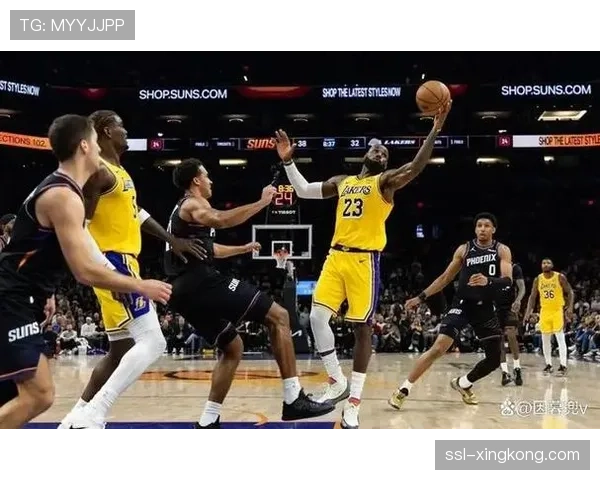 湖人防守效率下滑明显 詹姆斯缺席影响体系稳定性