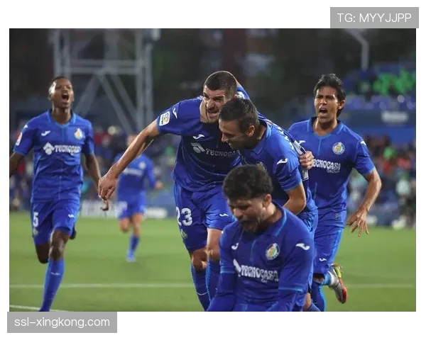 巴黎FC控球率48%但进攻乏力 场均1球凸显终结能力不足问题 巴黎FC控球率48%但进攻乏力 场均1球凸显终结能力不足问题